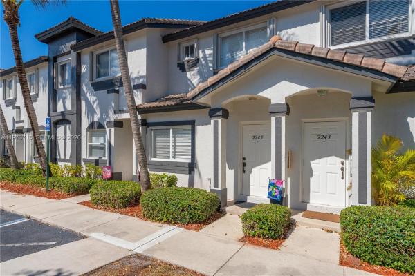 Towngate, 2245 SE 25th Ave, Homestead, Florida 33035, image 2