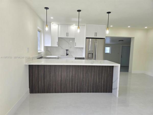 Saratoga Heights, 571 E 54th St, Hialeah, Florida 33013, image 2