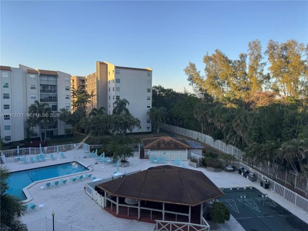 18th Hole At Inverrary, 3920 Inverrary Blvd #504C, Lauderhill, Florida 33319, image 1