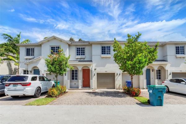 Walden Place, 1363 NW 208th Ter, Miami Gardens, Florida 33169, image 3