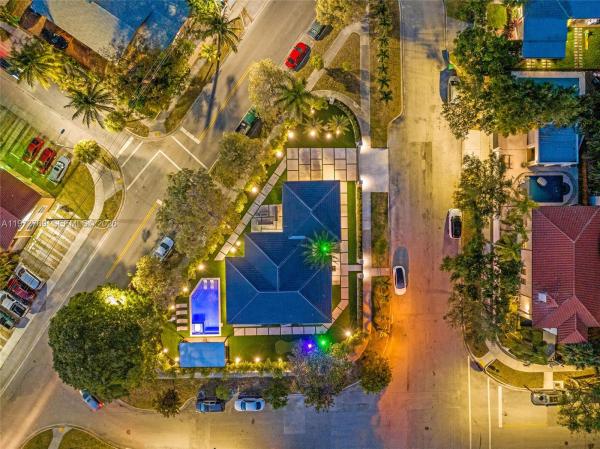 Brickell Estates, 2100 SW 9th Ave, Miami, Florida 33129, image 2