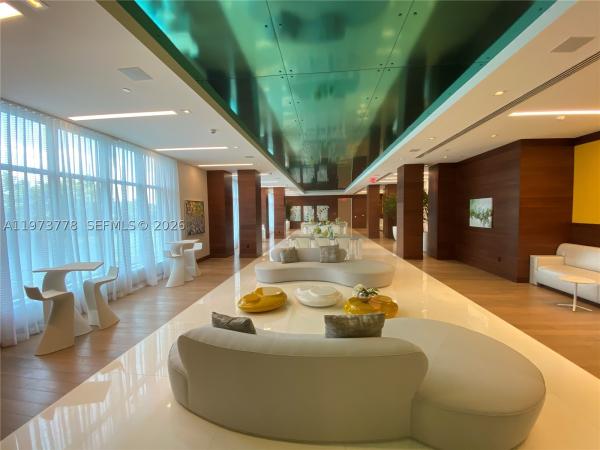 Parque Towers, 300 Sunny Isles Blvd #4-1705, Sunny Isles Beach, Florida 33160, image 1