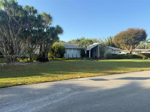 7010 SW 148th Ter, Palmetto Bay, Florida 33158, image 1