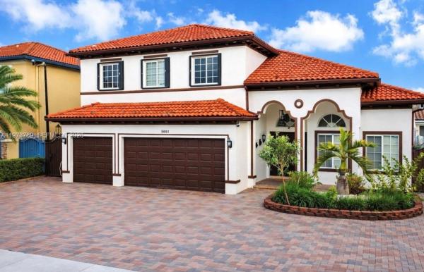 5051 SW 163rd Ct, Unincorporated Dade County, Florida 33185, image 1