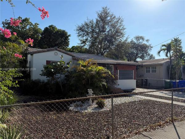 The Pines, 2750 SW 26th St, Miami, Florida 33133, image 3