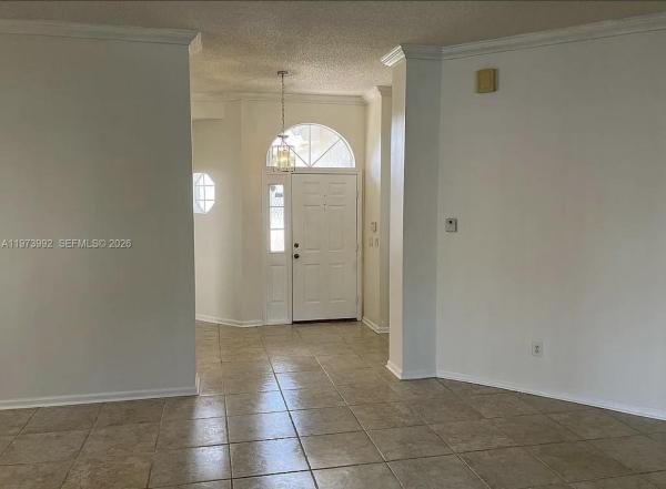 North Gate, 2385 SE 7th Pl, Homestead, Florida 33033, image 2
