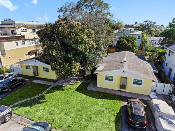 Croissant Park River, 620 SW 10th St #1-2, Fort Lauderdale, Florida 33315, image 2