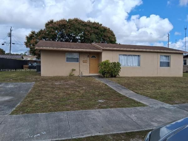 Andrew Manor Estates, Miami Gardens, Florida 33169, image 1