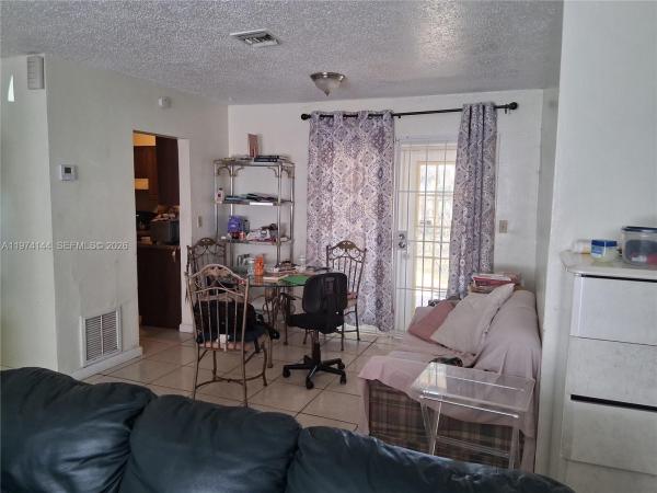 Andrew Manor Estates, Miami Gardens, Florida 33169, image 3