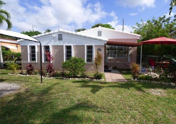 Fulford By The Sea, 1487 NE 179th St, North Miami Beach, Florida 33162, image 2