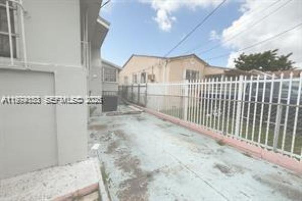 Revision Of Kenilworth, 2228 SW 2nd St, Miami, Florida 33135, image 2