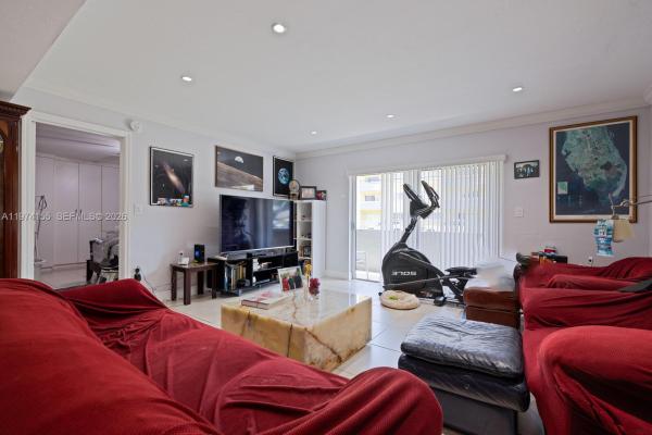 Silver Palms At Dadeland, 7401 SW 82nd St #109S, Glenvar Heights, Florida 33143, image 2