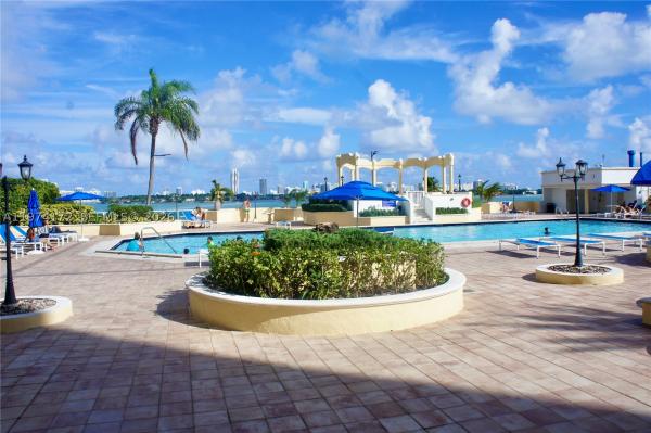 The Grandview Palace, 7601 E Treasure Dr #1406, North Bay Village, Florida 33141, image 3