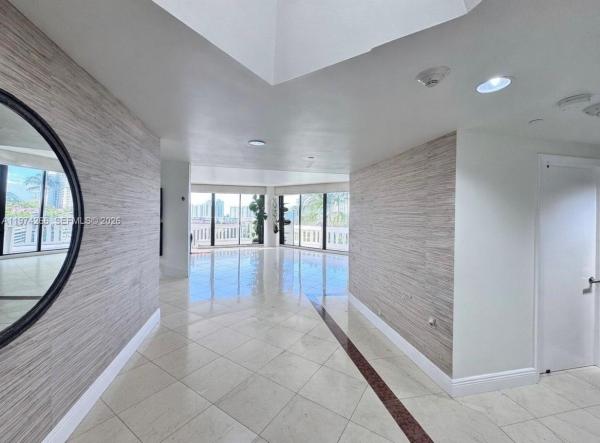 2000 Island Boulevard, 2000 Island Blvd #606, Aventura, Florida 33160, image 1