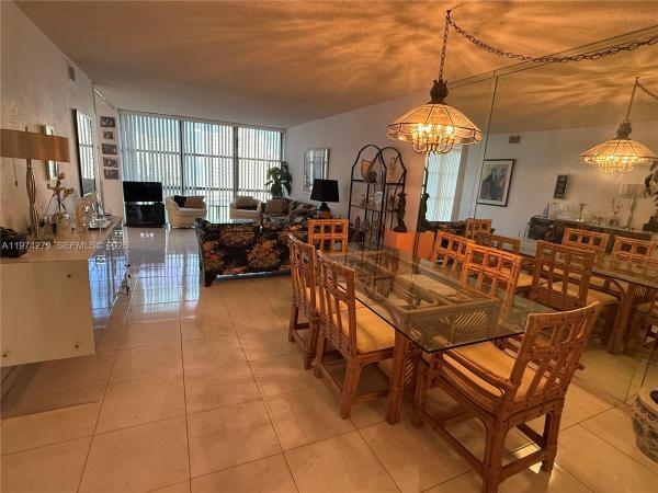 Oceanview Park, 1000 Parkview Dr #1022, Hallandale Beach, Florida 33009, image 2