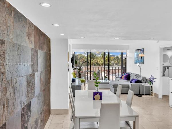 Coronado Tower 1, 20335 W Country Club Dr #310, Aventura, Florida 33180, image 1