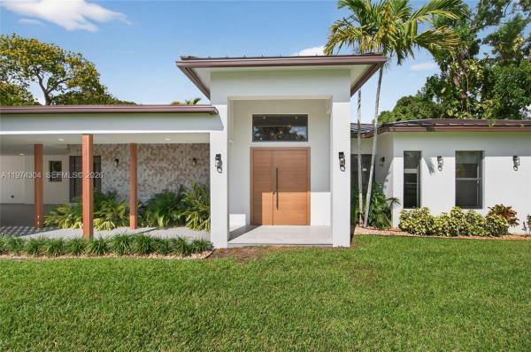 Sunshine Ranches, 14401 W Palomino Dr, Southwest Ranches, Florida 33330, image 2