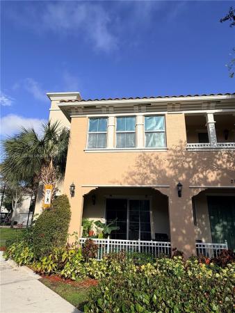 Cascada Isle, 2970 N St John Dr, Cooper City, Florida 33024, image 3
