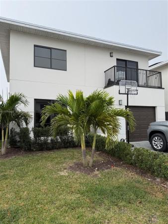 On Alba, 1360 NW 3rd St, Florida City, Florida 33034, image 2
