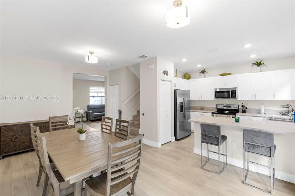 Aquabella, Hialeah, Florida 33018, image 1