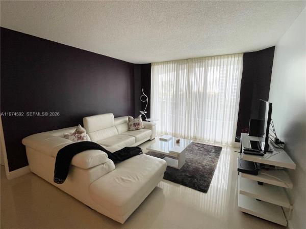 Mystic Pointe Tower 300, 3600 Mystic Pointe Dr #610, Aventura, Florida 33180, image 2