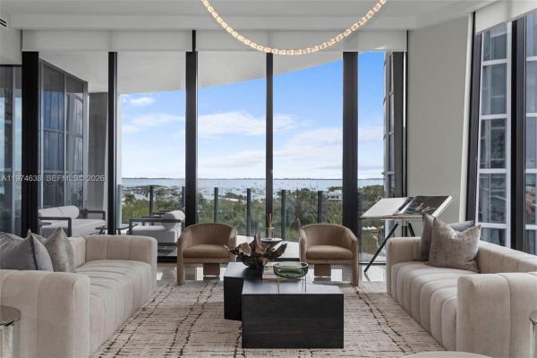 Two Park Grove, 2821 S Bayshore Dr #8A, Miami, Florida 33133, image 2