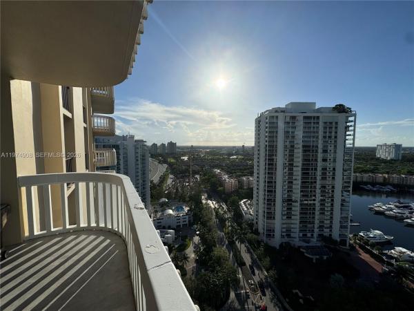 Turnberry Towers, 19355 Turnberry Way #23C, Aventura, Florida 33180, image 2