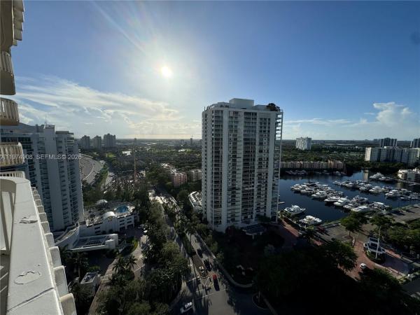Turnberry Towers, 19355 Turnberry Way #23C, Aventura, Florida 33180, image 3