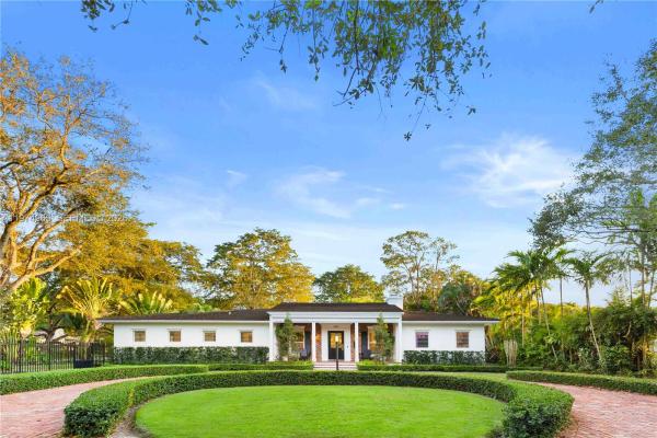 Riviera, 600 San Lorenzo Ave, Coral Gables, Florida 33146, image 1