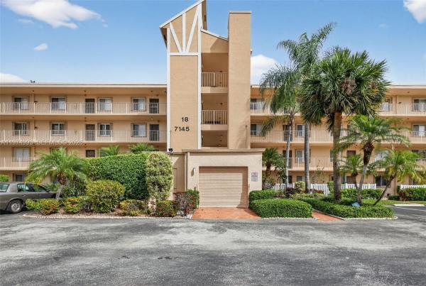 Huntington Lakes 2, 7145 N Huntington Ln #205, Delray Beach, Florida 33446, image 1