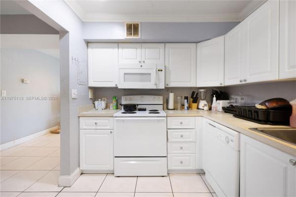Town Square, 4848 NW 24th Ct #215, Lauderdale Lakes, Florida 33313, image 3