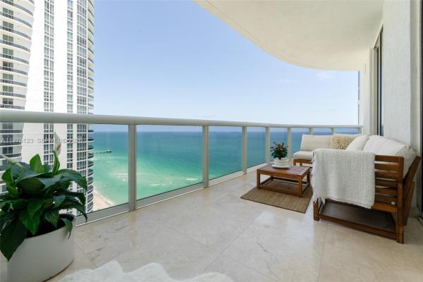 Tdr Tower 2, 15901 Collins Ave #2502, Sunny Isles Beach, Florida 33160, image 1