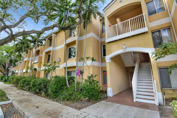 Sailboat Pointe, 2445 NW 33rd St #1410, Oakland Park, Florida 33309, image 1