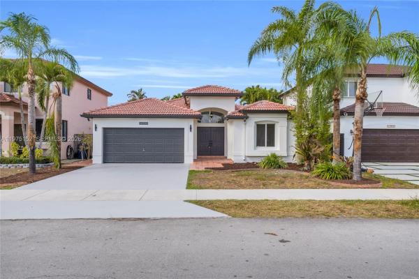 Sunset Lake Estates, 16333 SW 68th Ter, Sunset, Florida 33193, image 1