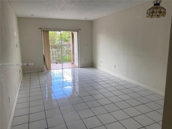 West Flagler Heritage, 10851 SW 2nd St #K305, Sweetwater, Florida 33174, image 2