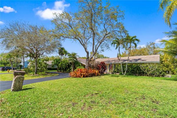 Cutler Hammock, 7521 SW 175th St, Palmetto Bay, Florida 33157, image 1