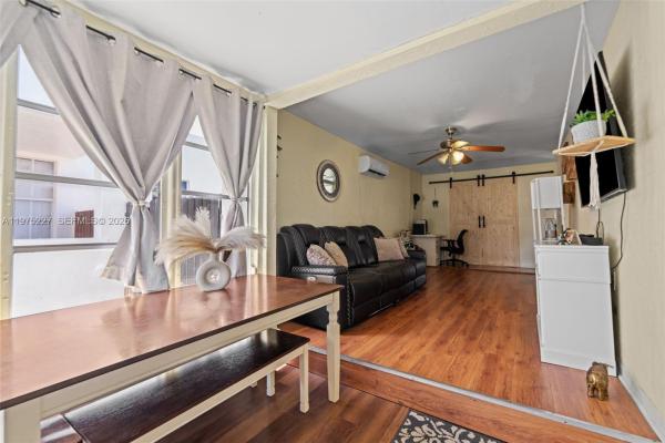 3143 NW 59th St, Unincorporated Dade County, Florida 33142, image 1