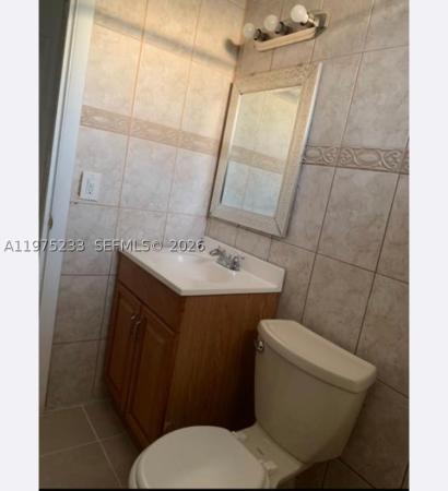 Harold Estates, 401 SW 8th St #1-2, Hallandale Beach, Florida 33009, image 2