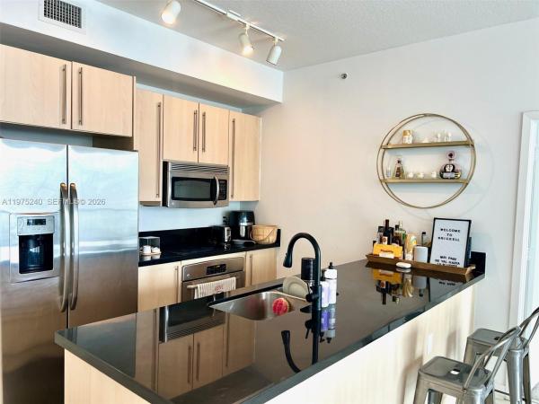 Axis On Brickell South, 79 SW 12th St #2010, Miami, Florida 33130, image 1