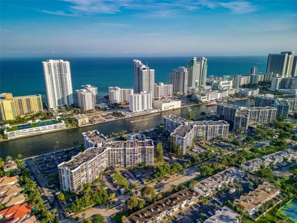 Oceanview Park, 1000 Parkview Dr #1001, Hallandale Beach, Florida 33009, image 1
