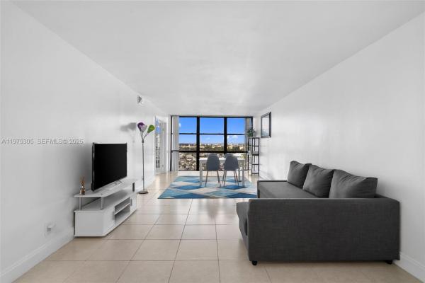 Oceanview Park, 1000 Parkview Dr #1001, Hallandale Beach, Florida 33009, image 2
