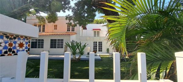 Yuba, 846 Michigan Ave #101, Miami Beach, Florida 33139, image 2
