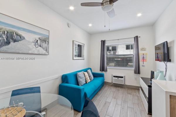 Ocean Walk On South Beach, 335 Ocean Dr #122, Miami Beach, Florida 33139, image 1