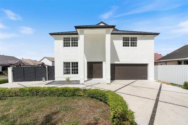 West Esplanade, 7945 NW 187th Ln, Hialeah, Florida 33015, image 3