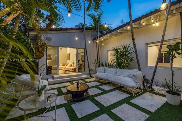 Belle Meade, 7630 NE 8th Ave, Miami, Florida 33138, image 1