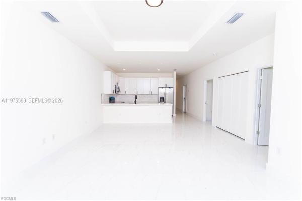 Lehigh Acres, 4704/4706 27th St SW, Lehigh Acres, Florida 33973, image 2