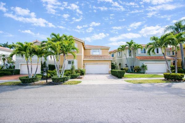 15542 SW 112th Dr, Unincorporated Dade County, Florida 33196, image 1