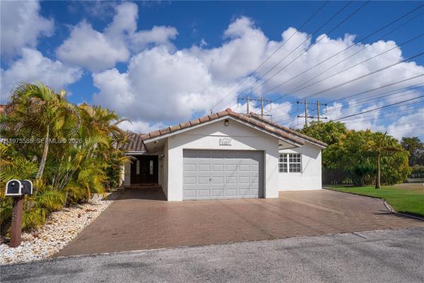 1457 SW 136th Pl, Unincorporated Dade County, Florida 33184, image 1