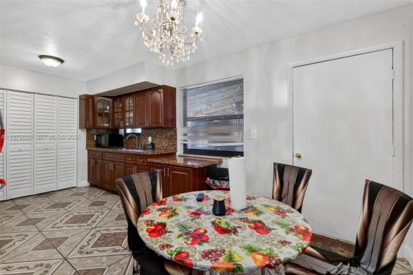 834 NW 115th St, Unincorporated Dade County, Florida 33168, image 1