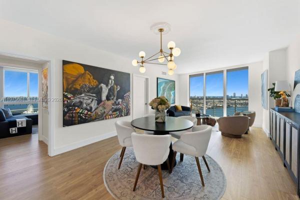 One Miami East, 335 S Biscayne Blvd #3012, Miami, Florida 33131, image 1